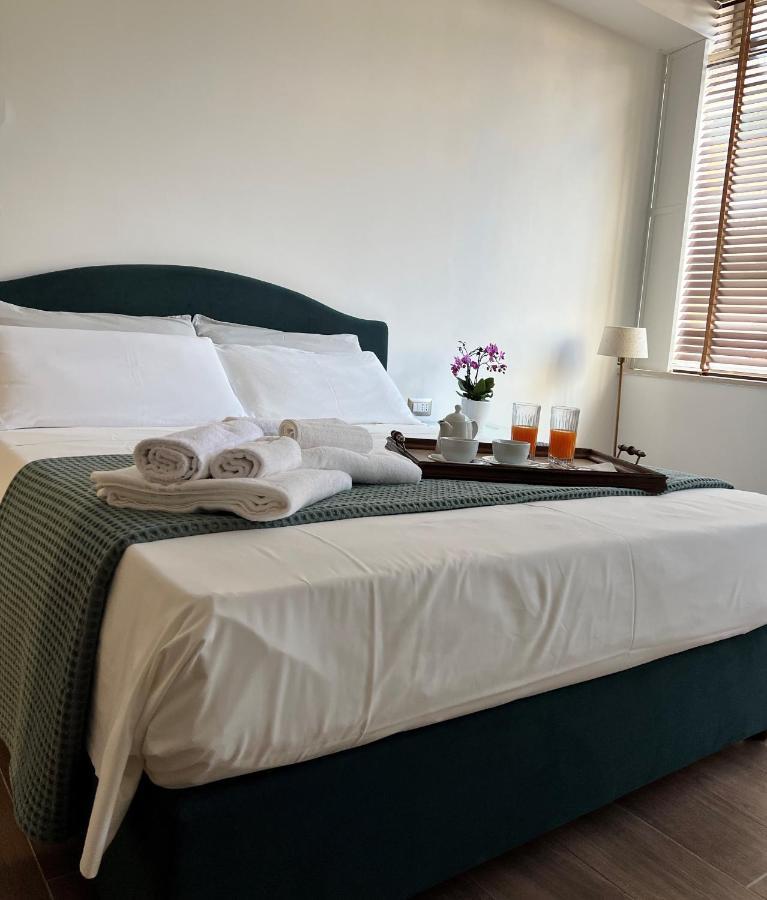 Alea Rooms Lecce Exterior foto